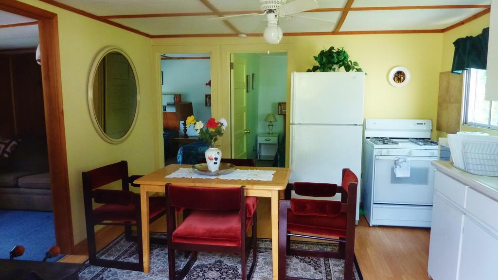 Silver Springs Cottage Resort Harcourt Zewnętrze zdjęcie